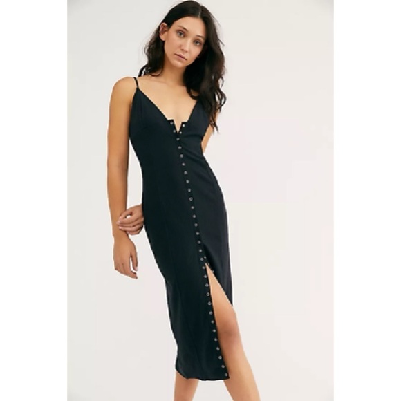 Free People Dresses & Skirts - Free People Black Make It Snappy Ribbed Midi Dress